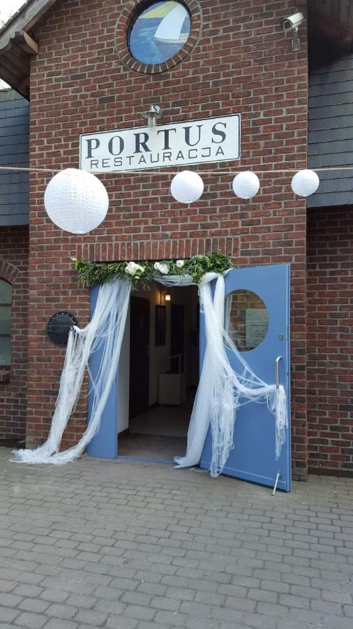 Hotel Portus 스와프스크 외부 사진